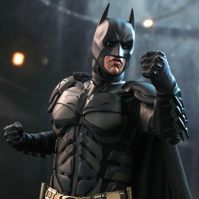 hot-toys-batman-the-dark-knighty-rises-dx-series-sixth-scale-figure-ht1-432