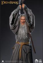 infinity-studio-x-penguin-toys-gandalf-the-grey-12-ultimate-edition-statue-is-008