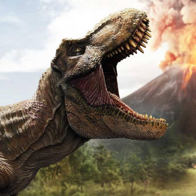 prime-1-studio-t-rex-and-carnotaurus-115-scale-deluxe-statue-prime3-002