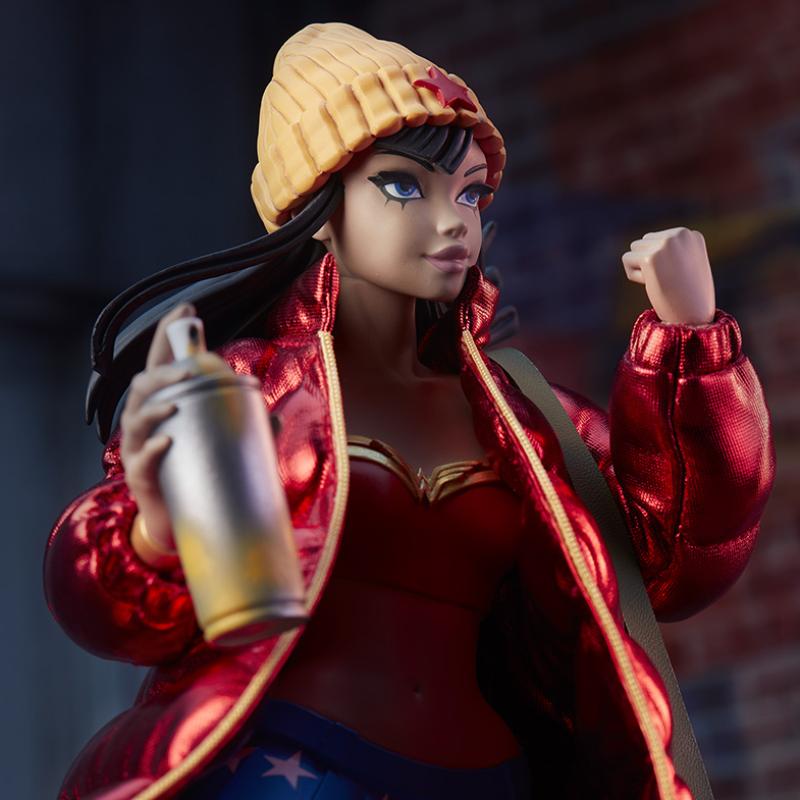 sideshow-collectibles-hype-girl-wonder-woman-designer-collectible-statue-ss1-846