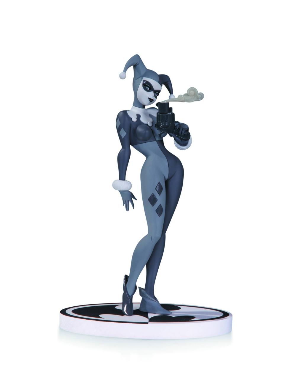 Harley Quinn Black & White 2nd Edition Statue