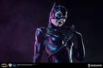 sideshow-collectibles-ss1-539-catwoman-michelle-pfeiffer-premium-format-figure