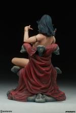 sideshow-collectibles-ss1-602-vampirella-terry-dodson-maquette