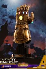 hot-toys-ht1-285-infinity-gauntlet-quarter-scale-replica