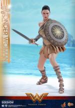 hot-toys-ht1-286-wonder-woman-training-armor-version-sixth-scale-figure