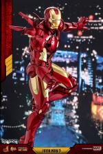 hot-toys-iron-man-mark-iv-with-suit-up-gantry-diecastt-sixt-scale-figure-collectible-set