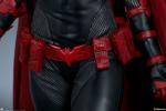 sideshow-collectibles-batwoman-premium-format-figure