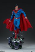 sideshow-collectibles-superman-premium-format-figure