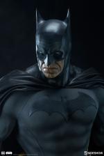 sideshow-collectibles-batman-legendary-scale-figure-ss10-015