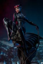 sideshow-collectibles-catwoman-premium-format-figure-ss1-667