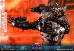 hot-toys-the-punisher-war-machine-armor-sixth-scale-figure-ht1-319