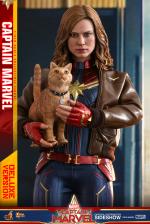 hot-toys-captain-marvel-deluxe-version-sixth-scale-figure-ht1-357