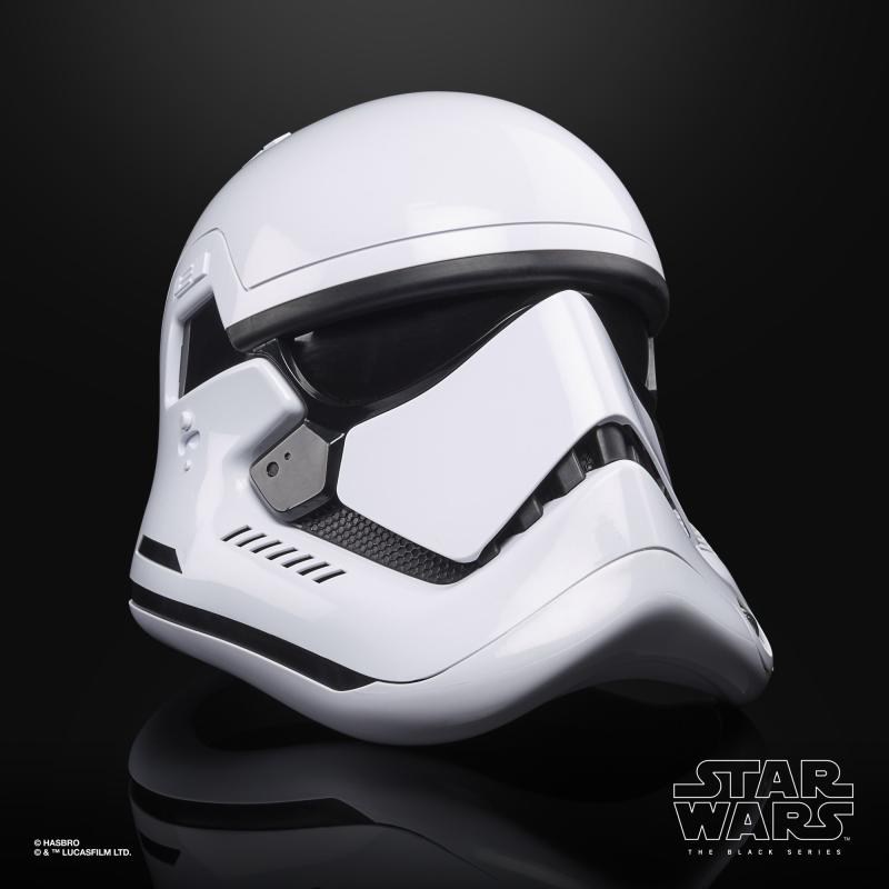 hasbro-tfo-stormtrooper-11-life-size-electronic-helmet-replica-hbro2-011