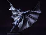 iron-studios-batman-arkham-knight-batman-1_10-art-scale-statue-iron-003