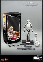 hot-toys-clone-trooper-sixth-scale-figure-ht1-502