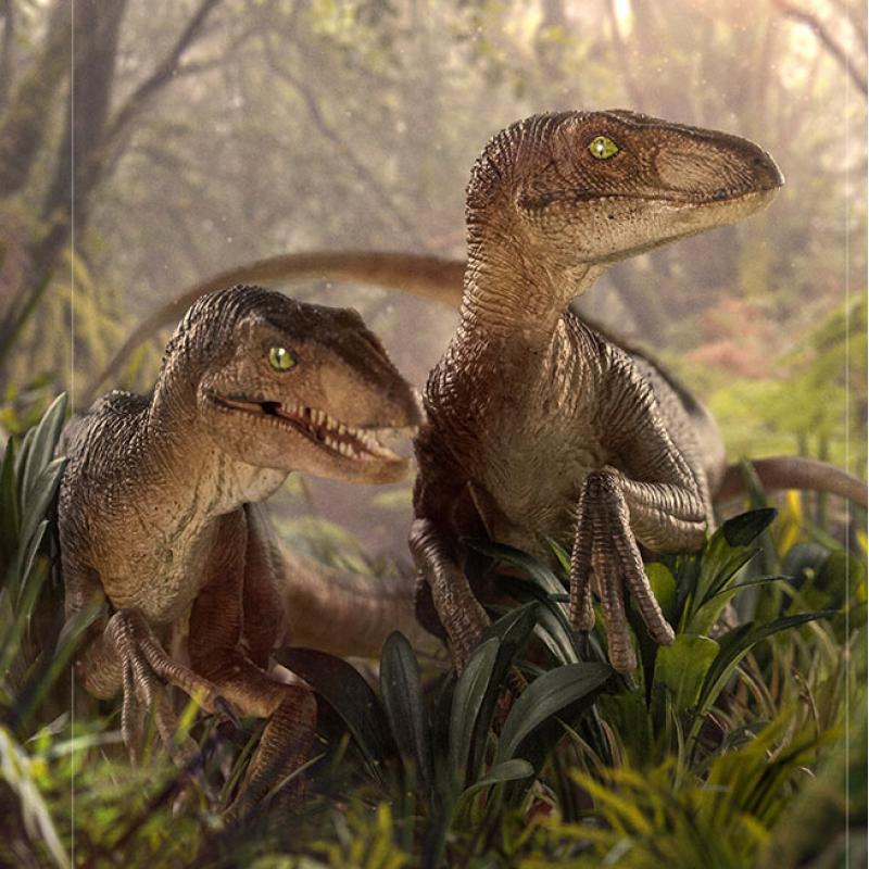iron-studios-just-the-two-raptors-110-scale-deluxe-statue-iron-012