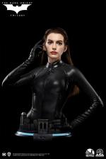infinity-studio-x-penguin-toys-catwoman-selina-kyle-the-dark-knight-rises-11-life-size-bust-is-010