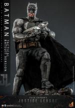 hot-toys-batman-tactical-batsuit-version-sixth-scale-figure-ht1-557