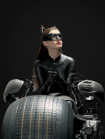 queen-studios-the-dark-knight-rises-catwoman-1_3-statue-qs-008